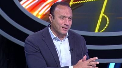 نادر السيد: ابني لن يلعب إلا للزمالك ..ونجلتي انضمت للأهلي «مضطرة»