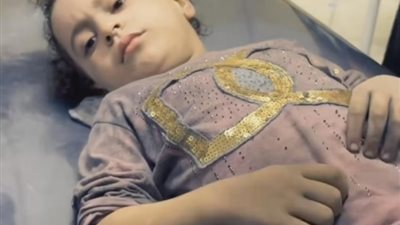 مقطع فيديو لطفلة فلسطينية تشهد على وحشية الاحتلال الإسرائيلي