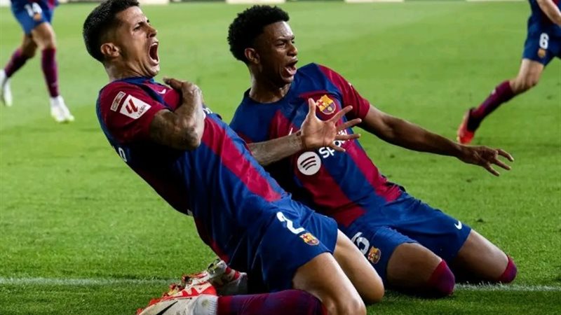 برشلونة