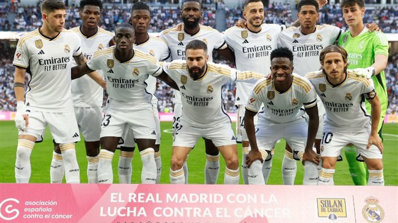 لاعبي ريال مدريد