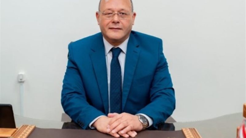 الدكتور حسن النعماني رئيس جامعة سوهاج