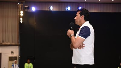 أشرف صبحي يدعو الشباب للمشاركة في الانتخابات الرئاسية المقبلة