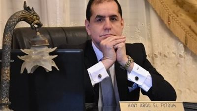 خبير مصرفي يكشف تفاصيل إعلان «البنوك» عن تعطيل الخدمات المصرفية