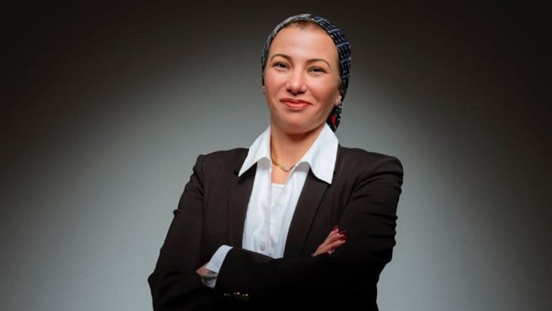 وزيرة البيئة
