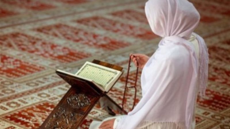 الأعمال المستحبة عند خسوف القمر