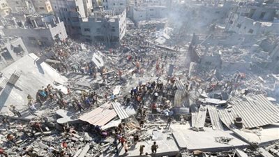 لتضليل الناس.. جيش الاحتلال يلقي منشورات على سكان غزة