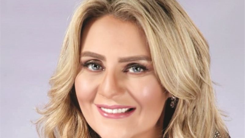 الفنانة رانيا محمود ياسين