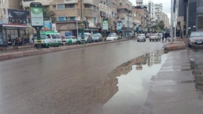الإسكان تتابع استعدادات مواجهة أخطار الأمطار والسيول بمدينة 15 مايو