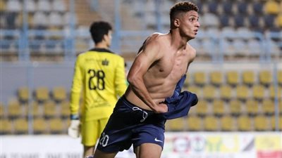 نجم إنبي يكشف مفاجآت عن انتقاله للأهلي أو الزمالك