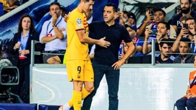 هل ينتقل ليفاندوفسكي للدوري الأمريكي بعد تصريحات زميله بالمنتخب؟