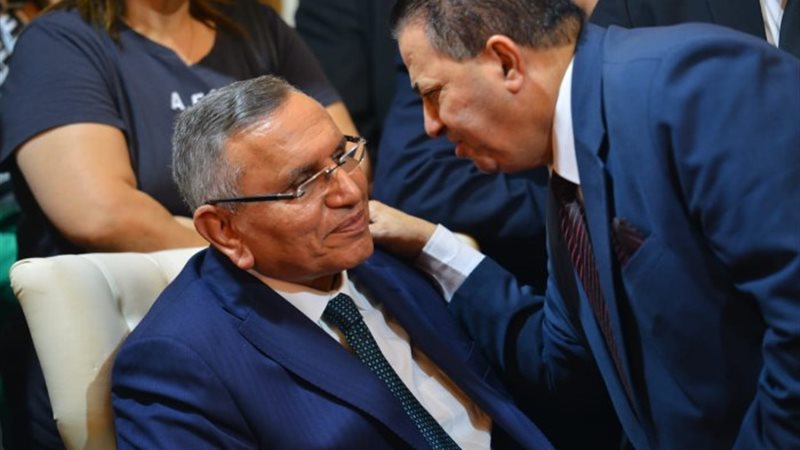 الدكتور عبد السند يمامة وعيد هيكل
