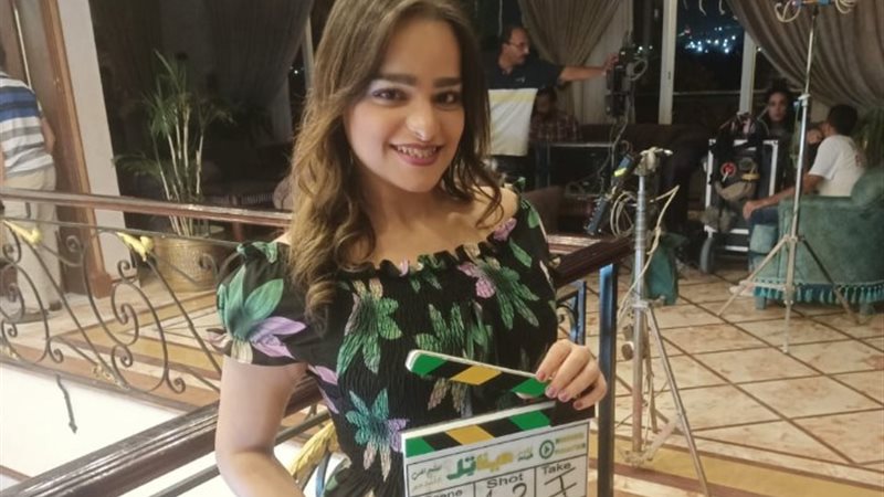 الفنانة أمنية بدير