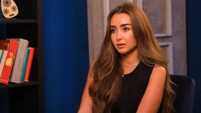 هنا الزاهد: رغبت في ارتداء الحجاب وهذه السيدة منعتي