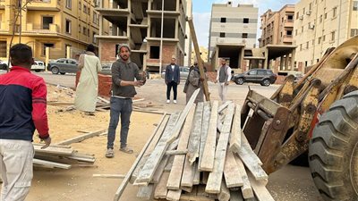 حملة لإزالة مخالفات البناء بعدة مناطق بمدينة 6 أكتوبر