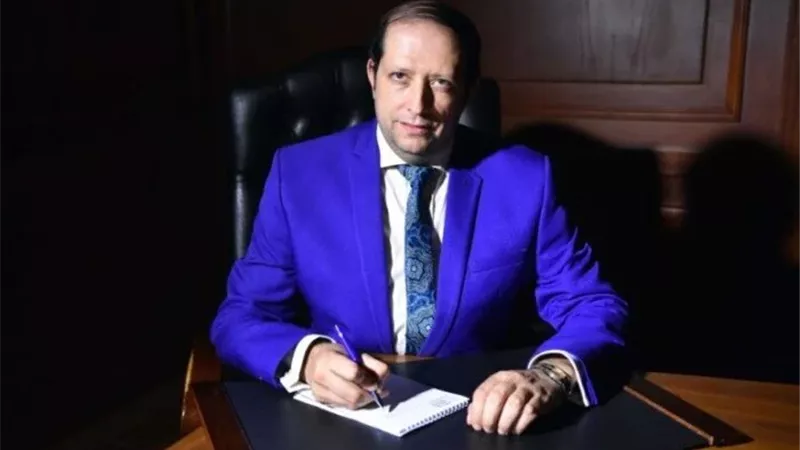  الكاتب الصحفي محمد الشرقاوي