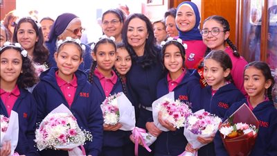 وزيرة التضامن تزور مدرسة راهبات الراعي الصالح في شبرا