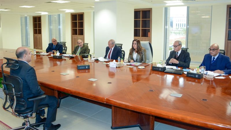 اجتماع اللجنة العليا للقيادات بوزارة التنمية المحلية