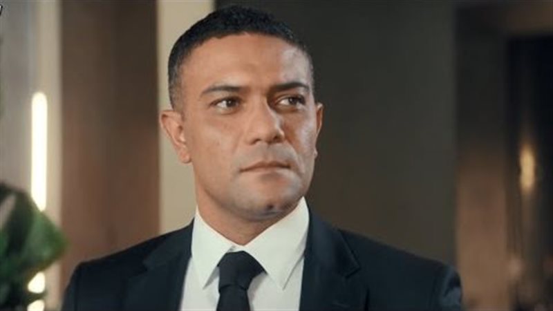 آسر ياسين
