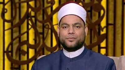 إمام مسجد عمرو بن العاص يكشف أثر الصدقات على المسلم في رمضان.. فيديو