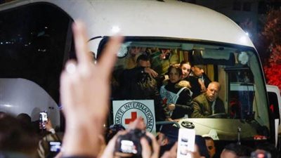 «حماس» تؤكد التزامها باتفاق وقف إطلاق النار واستعدادها لدخول المرحلة الثانية