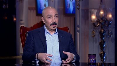 طارق لطفي لـ«حبر سري»: جراءة المعجبات تضايق زوجتي وتعرضت لموقف «محرج» للغاية 