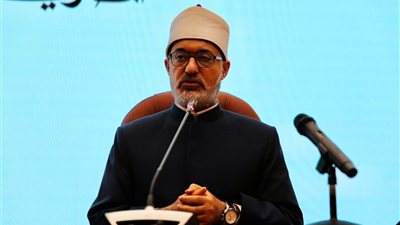 مفتي الجمهورية يوضح رأيه في  توزيع شنط رمضان على المحتاجين