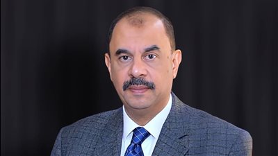  محافظ سوهاج: الشهداء جادوا بأنفسهم ليظل الوطن نابضا بالحياة
