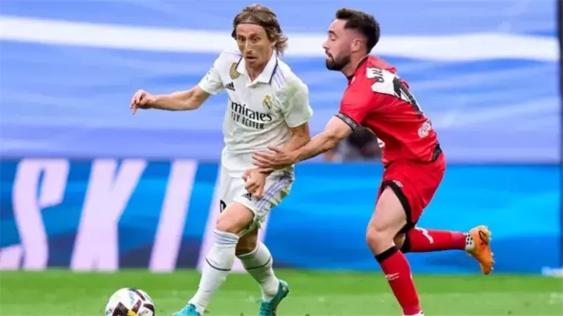 ريال مدريد ورايو فاليكانو 