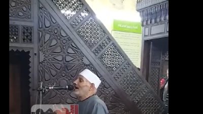 الكل يدعي بخشوع.. شاهد دعاء الشيخ إسلام في الليلة العاشرة من رمضان بدمياط