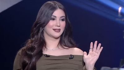 هدى الإتربي: معرفش إيه سبب مقارنتي بـ رانيا يوسف