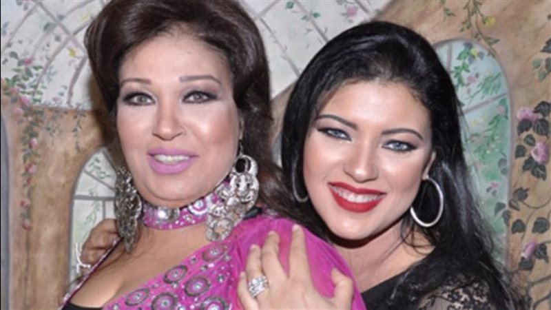 عزة مجاهد وفيفي عبده
