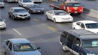 النشرة المرورية: كثافات متحركة بمحاور وميادين القاهرة والجيزة