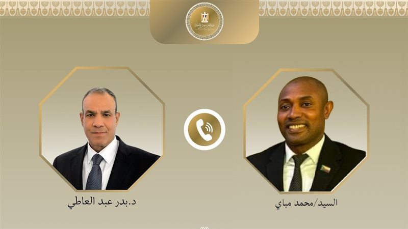 وزير الخارجية ونظيره القمري