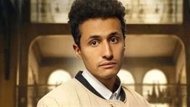 مصطفى عماد