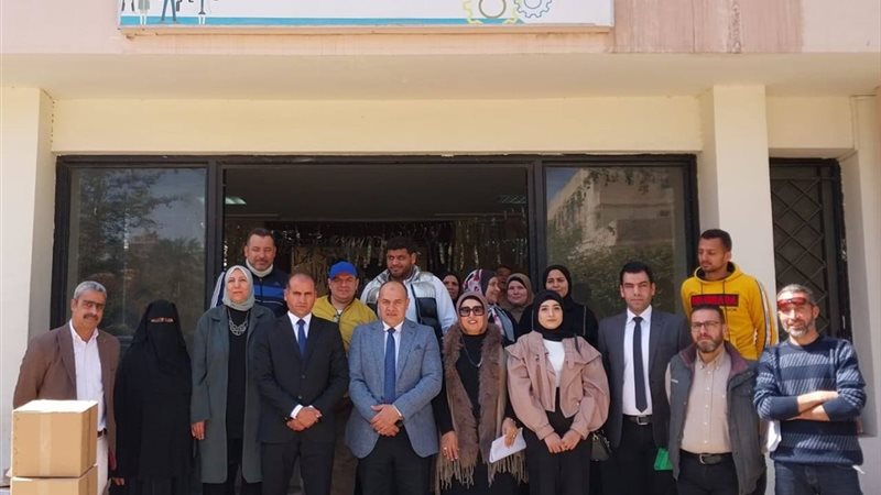  تسليم عقود عمل جديدة لذوي همم من أبناء محافظة القاهرة 