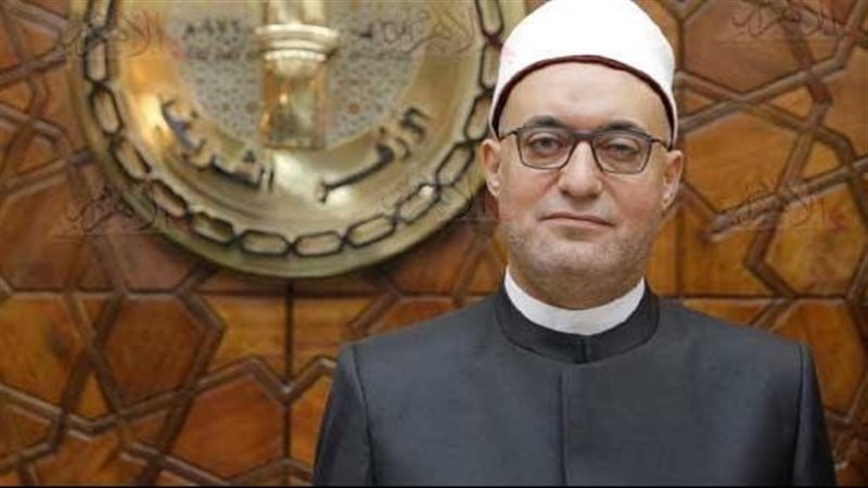 الدكتور نظير عياد