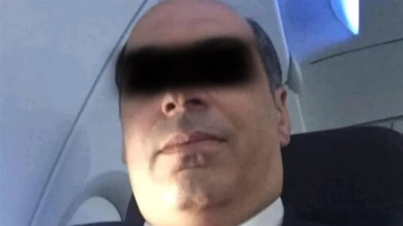 رجل الأعمال 
