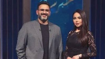 أكرم حسني: النكتة القصيرة بتضحك أكتر والكوميديا القصيرة أفضل