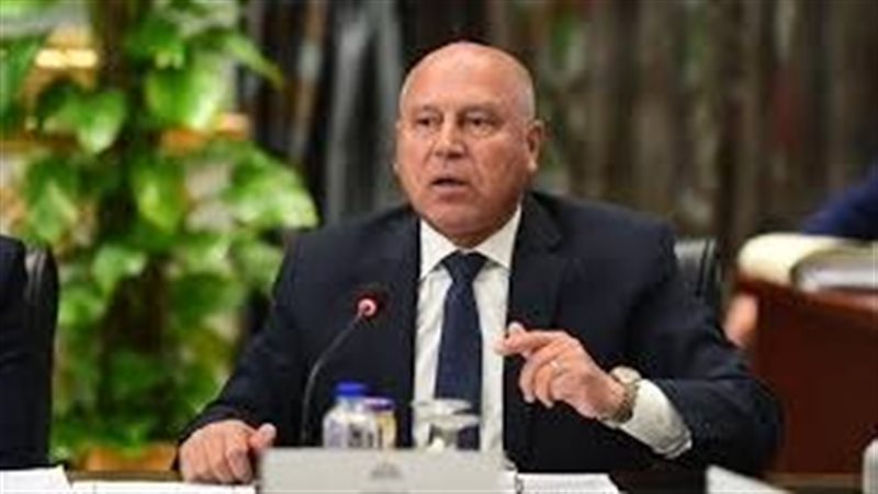الفريق كامل الوزير 