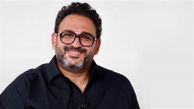 أكرم حسني: «الجوع بيخلي معتز التوني يتعصب.. والنهاية دايما فتة وحواوشي»