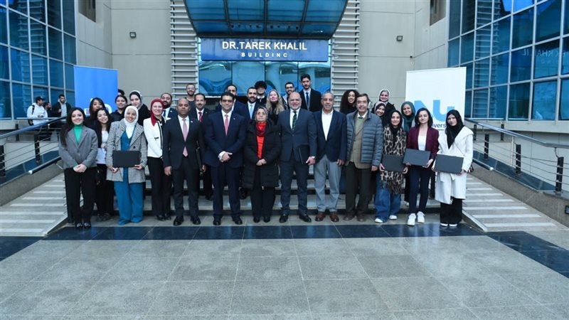 “التجاري الدولي”وجامعة النيل يحتفلان بتخريج الدفعة الأولى