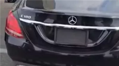 مزاد المرور يطرح لوحة نادرة رقم