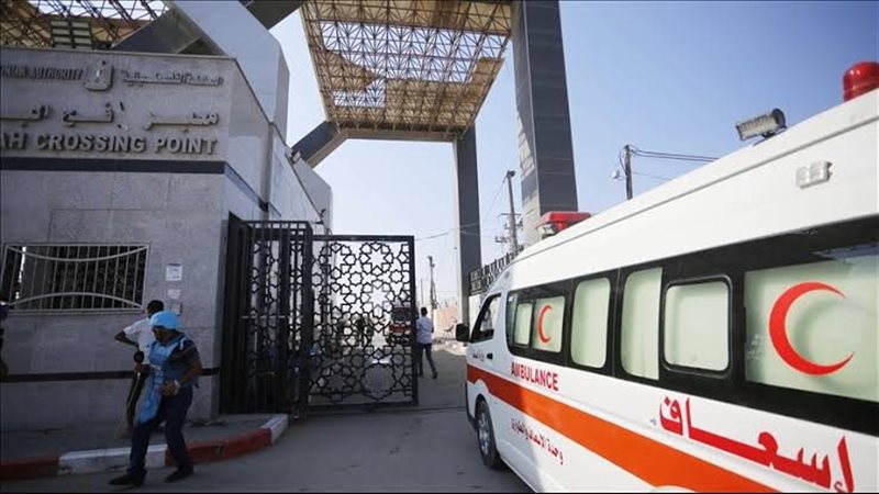 قوات الاحتلال تمنع دخول المساعدات وخروج المرضى من غزة