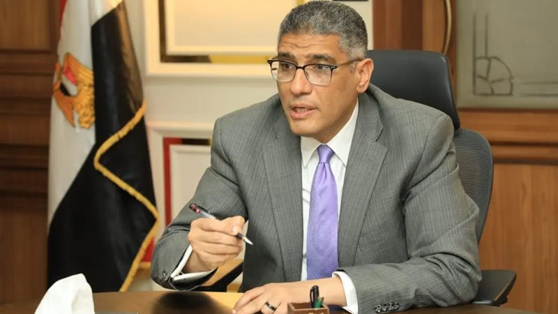 محافظ الجيزة 