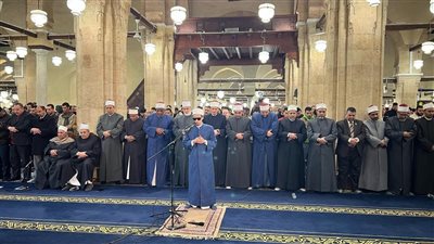 الجامع الأزهر كامل العدد بالمصلين ليلة الثالث والعشرين من شهر رمضان