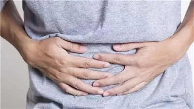 إصابة 7 أشخاص بالتسمم بعد تناولهم  وجبة فاسدة في سوهاج