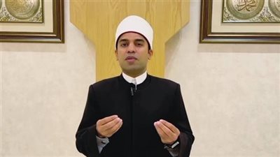 إمام مسجد السيدة زينب: آيات الكون دليل على قدرة الله وعظمته