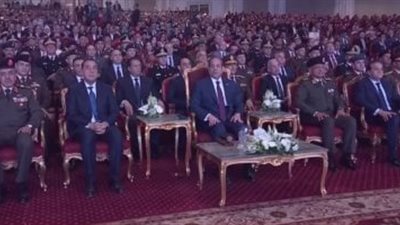  الرئيس السيسى يشاهد فيلما تسجيليا بعنوان «ذكريات العيد»