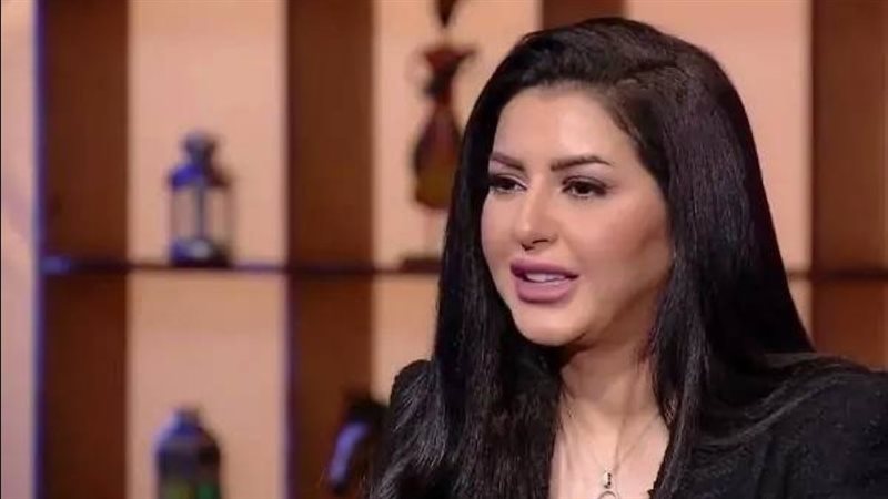  الفنانة إيناس النجار