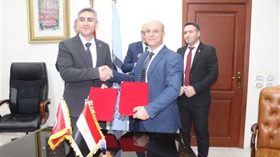تعاون مصري تركي لتطوير المدرعة فهد 300 بمصنع قادر 